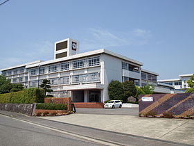 【大井町】県立大井高等学校の偏差値・評判・進学実績など