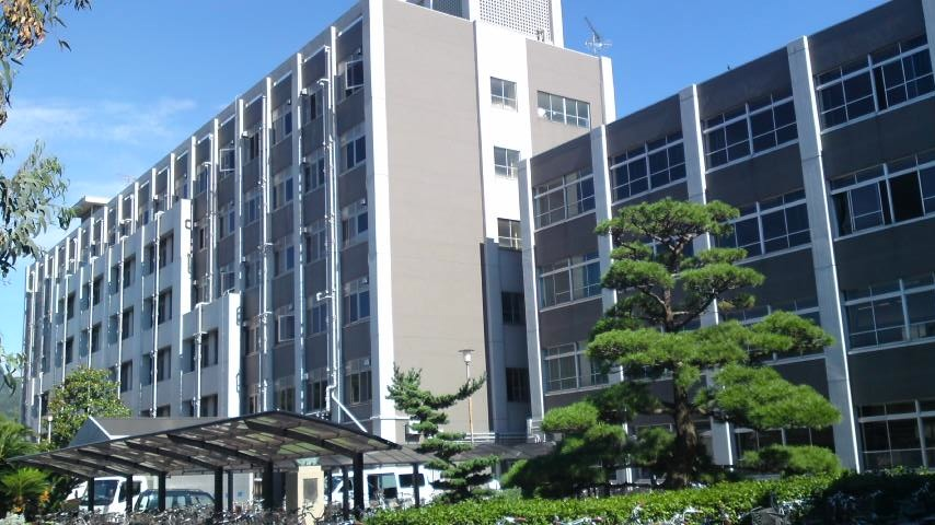 愛媛　松山　大学　ホテル　受験