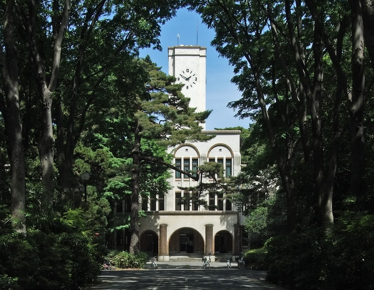 Tokyo_University_of_Agriculture_and_Technology_Main_Hall