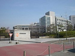 武田塾五位堂校教務による大阪大学紹介　地面に単位が埋まっている？