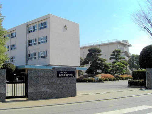 千葉県立船橋高校は第二区のトップ校ですが、どんな高校なの？卒業生はどういう大学に行ってるの？
