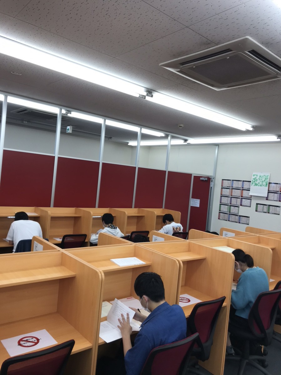 武田塾入間校の自習室が１０時OPENになりました！！