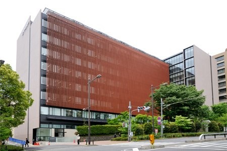Gmarchで人気の学部 受かりやすい学部は 中央大学