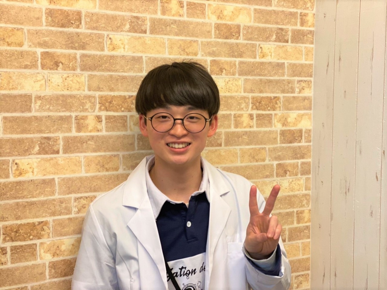 講師紹介 見た目は子ども 頭脳は大人 藤生先生 予備校なら武田塾 吉祥寺校