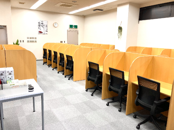 福知山市の勉強できる自習室｜無料・福知山プラザの図書館