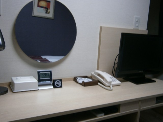 ホテルの机の画像