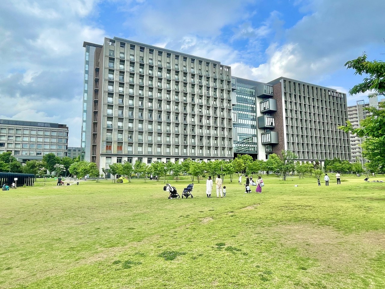 Katsushika_niijuku_future_park,_Tokyo_University_of_Science_Katsushika_Campus_2021