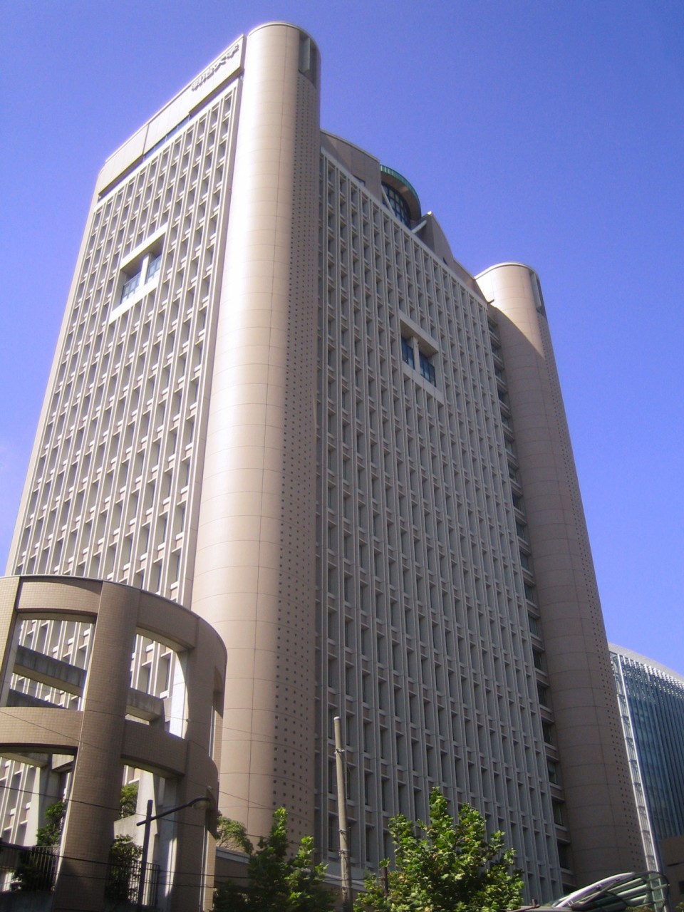 Meiji_University_(Liberty_Tower)