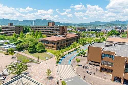 広島大学