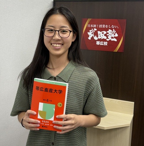 常住 小春先生