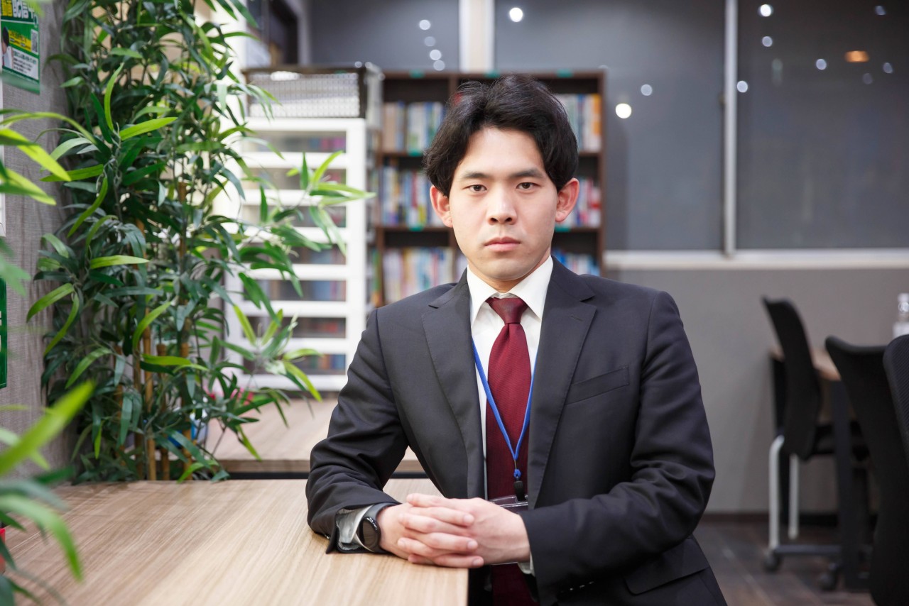 古谷先生(学習院大学経済学部)先生