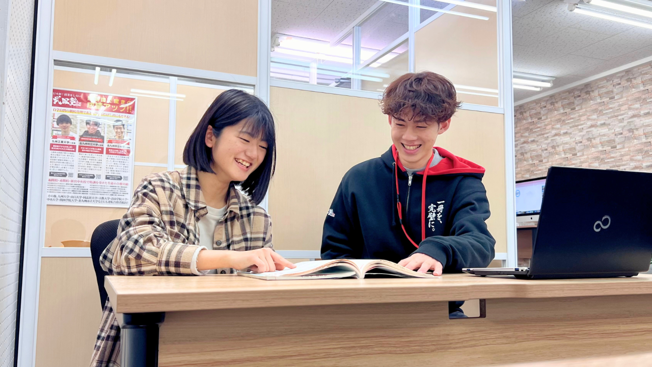 髙橋さん　平野講師　特訓風景　左