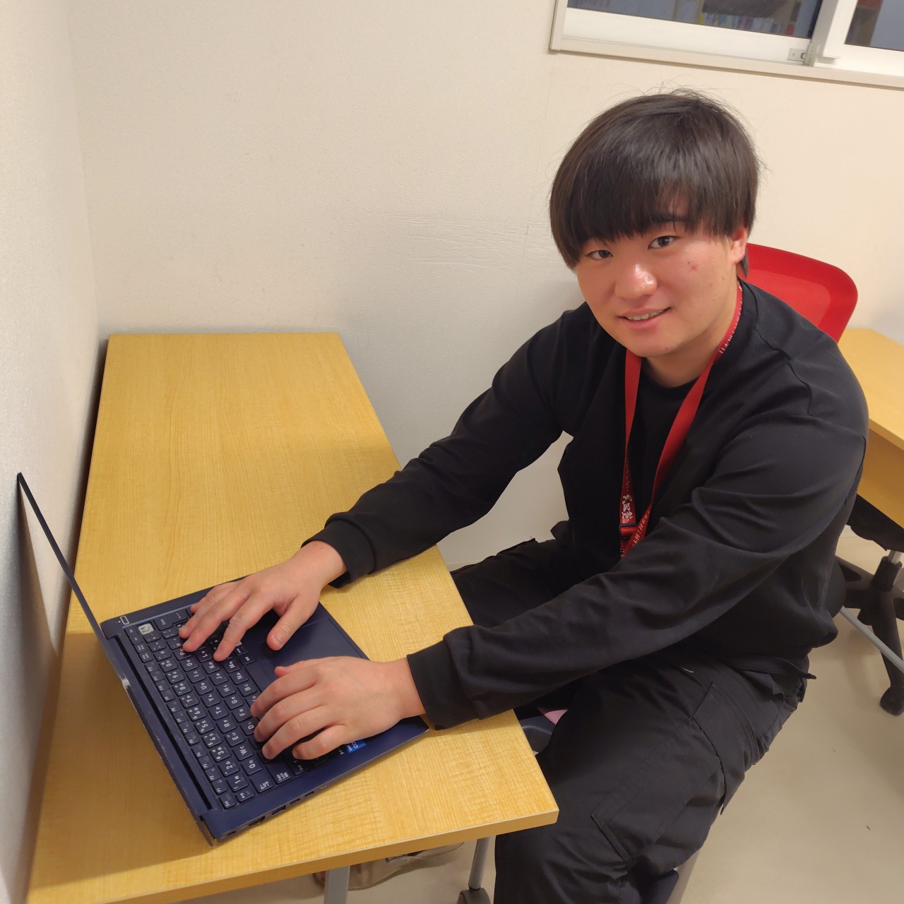 岡村先生(法政大学)先生