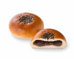 201408_HOKKAIDORedBeanPasteBun-thumb-980x778-4568