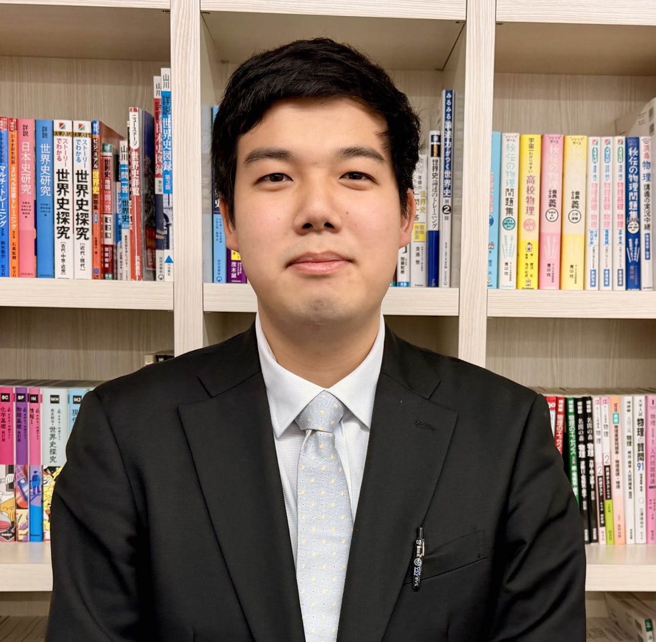 八巻 子想(神戸大学・海洋政策科学部)副校舎長先生