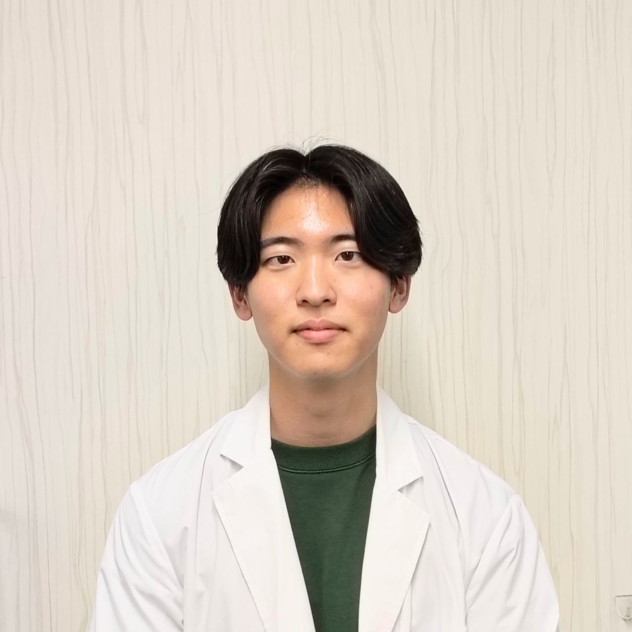 【講師】塚崎先生(神戸市外国語大学外国語学部)先生
