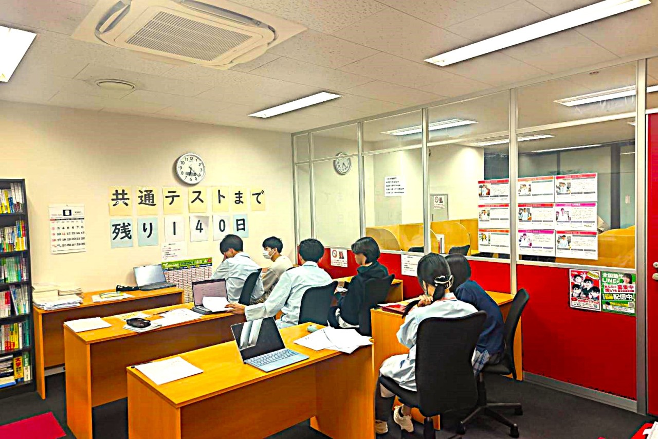 line_oa_chat_260902_193707_group_0
